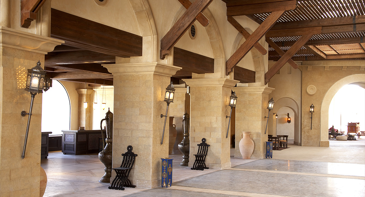 Crowne Plaza - Sahara Oasis